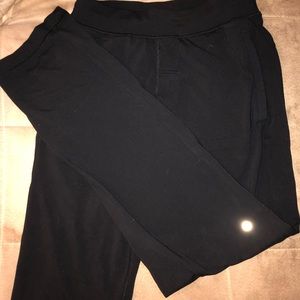 Men’s LuLuLemon sweatpants